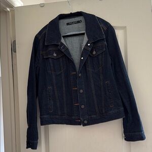 Macy’s, Max Jeans, Indigo Denim Jacket. Large. NEW